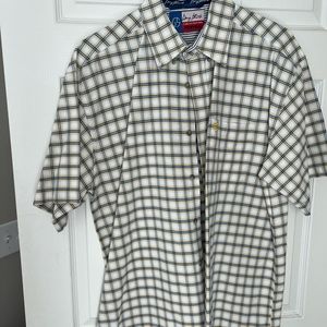 Men’s the wrangler jean xl short sleeve button down